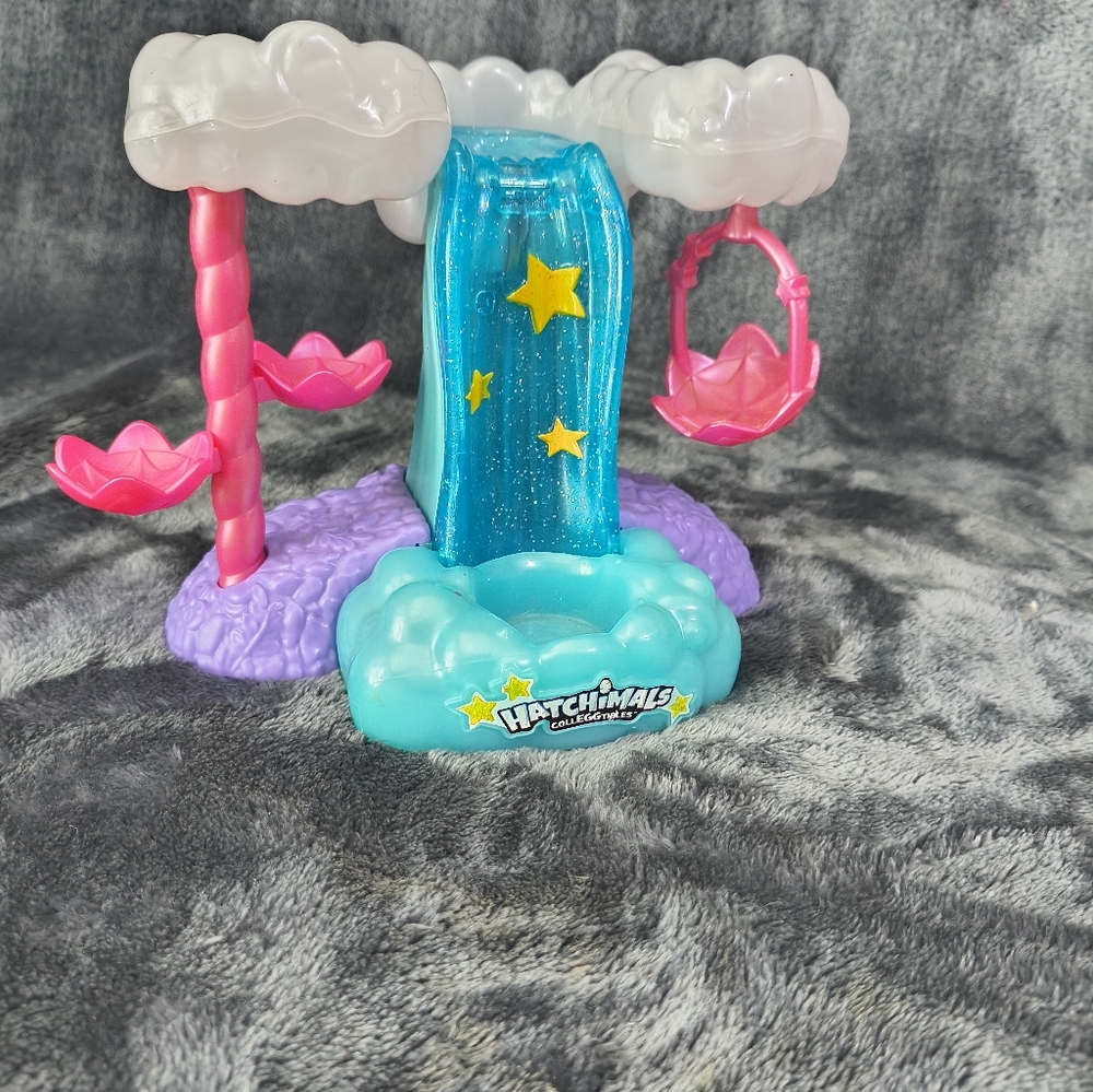 Hatchimal Colleggtible Shimmer Waterfall
